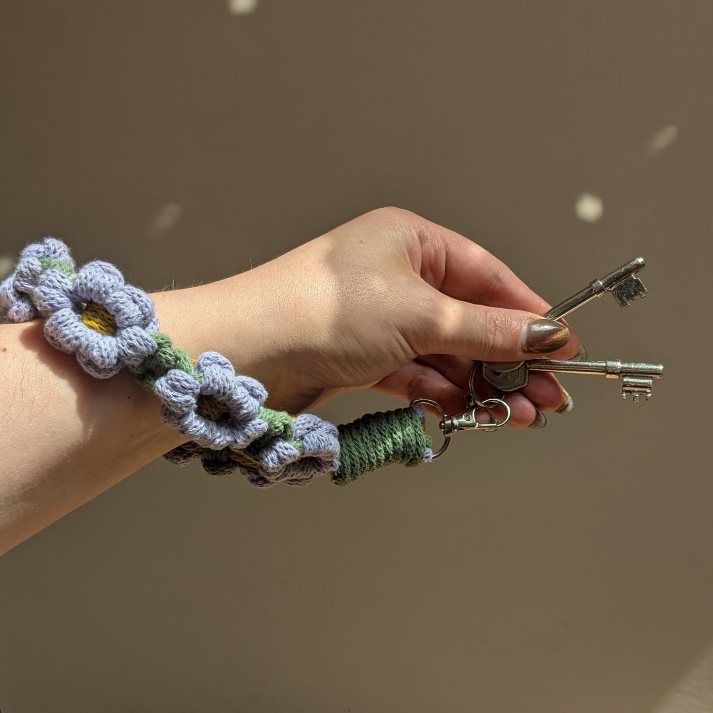 Flower Power Wristlet